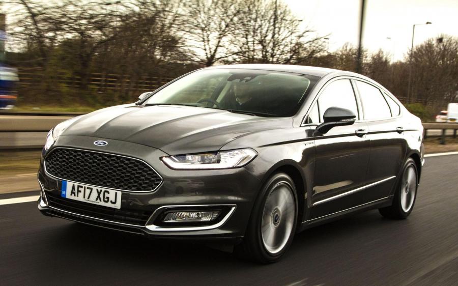 Ford Vignale Mondeo Hybrid Sedan (UK) '2016